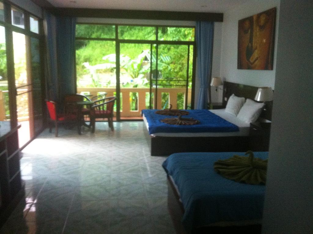 Feng Shui House Hotel Patong Room photo