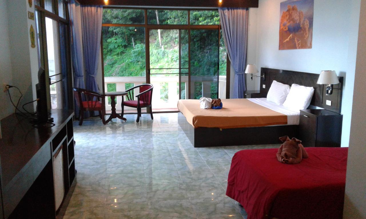 Feng Shui House Hotel Patong Exterior photo